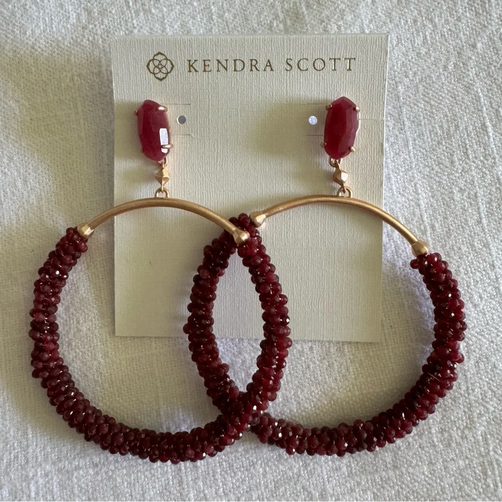 Kendra Scott Russel Beaded Hoop Earrings in red 14k Gold Plated